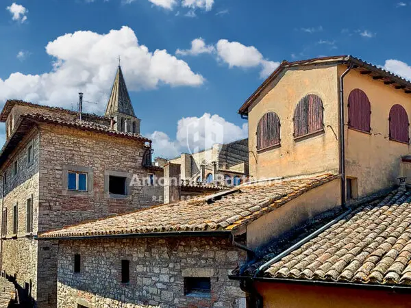 Appartamento piazza Del Popolo, Todi