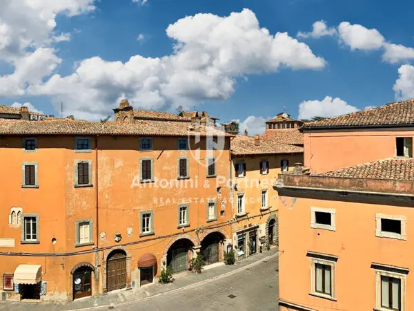 Appartamento piazza Del Popolo, Todi