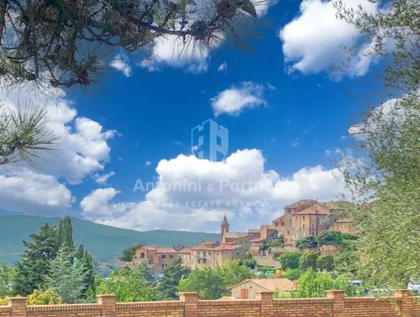 Casale piazza Roma 06062, Città Della Pieve
