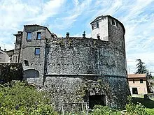 Magazzino via Mascardi 45, Sarzana