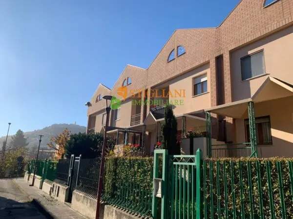 Villetta A Schiera viale Manzoni, Campobasso