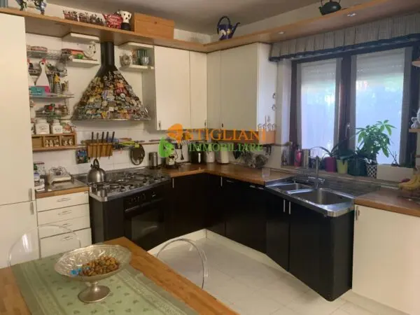 Villetta A Schiera viale Manzoni, Campobasso