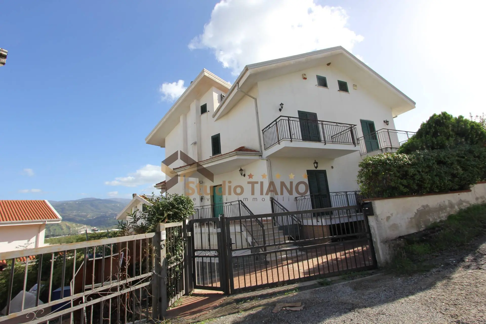 Immagine per Villa bifamiliare in vendita a Rende VIA ALESSANDRO MAGNO