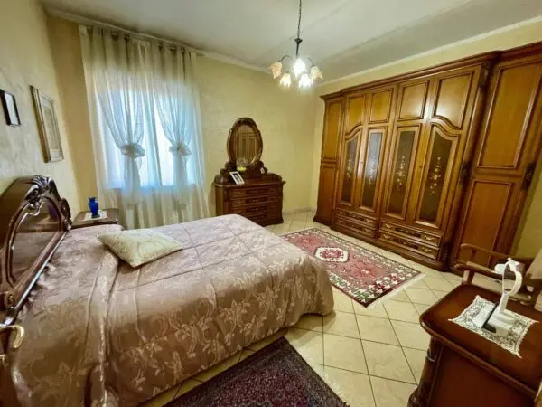 Casa Indipendente via, Alessandria
