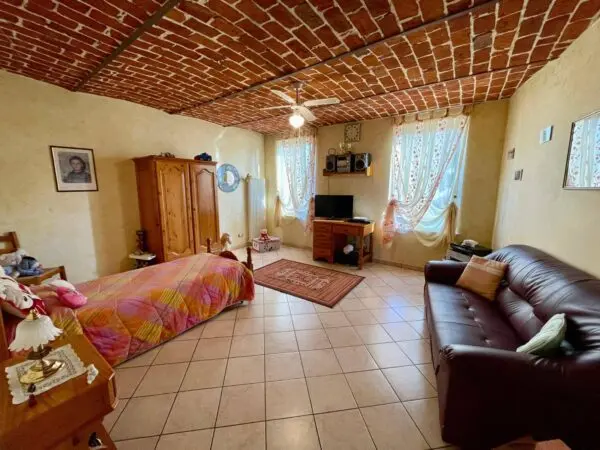 Casa Indipendente via, Alessandria