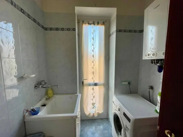 Casa Indipendente via, Alessandria