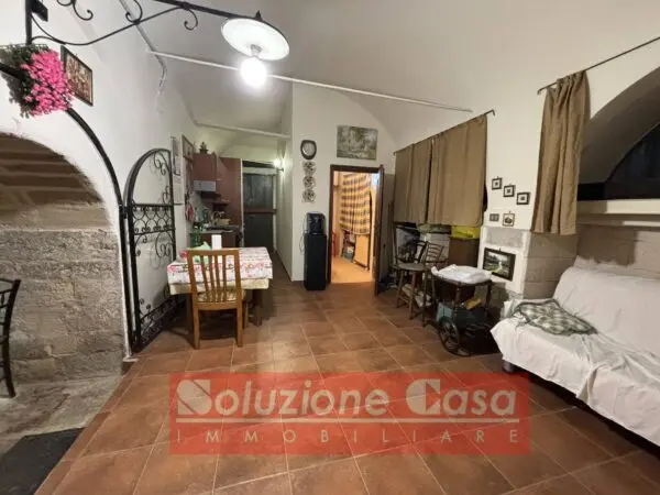 Villa via Contrada Sardoni, Minervino Murge