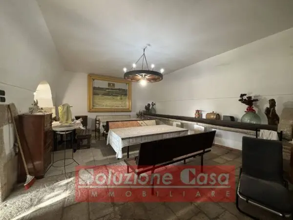 Villa via Contrada Sardoni, Minervino Murge