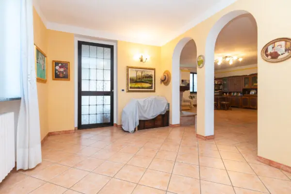 Villa strada Saluggia 148, Crescentino