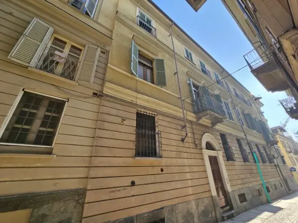 Bilocale via San Martino 8, Asti