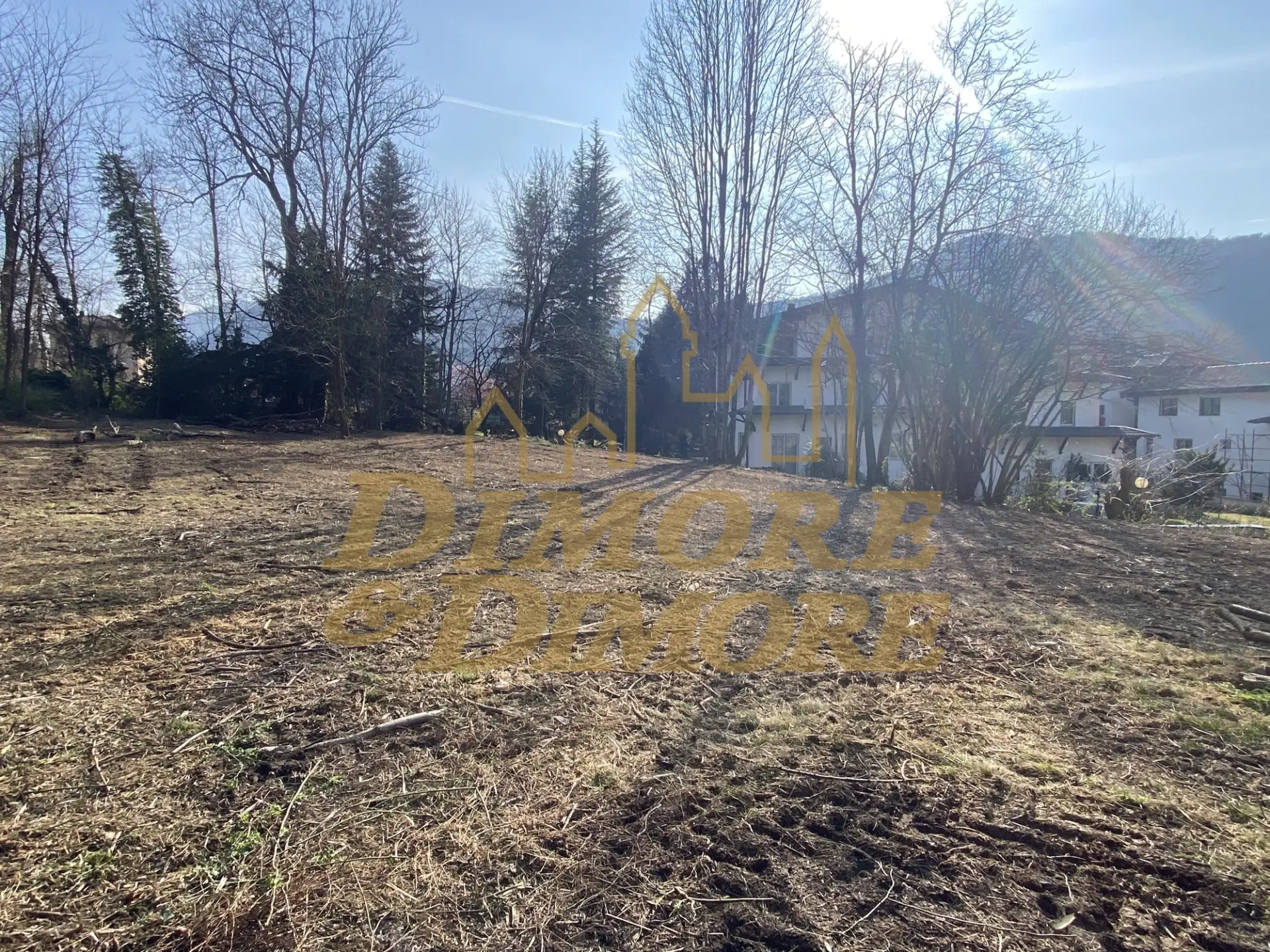 Immagine per Terreno edificabile in vendita a Valganna 2