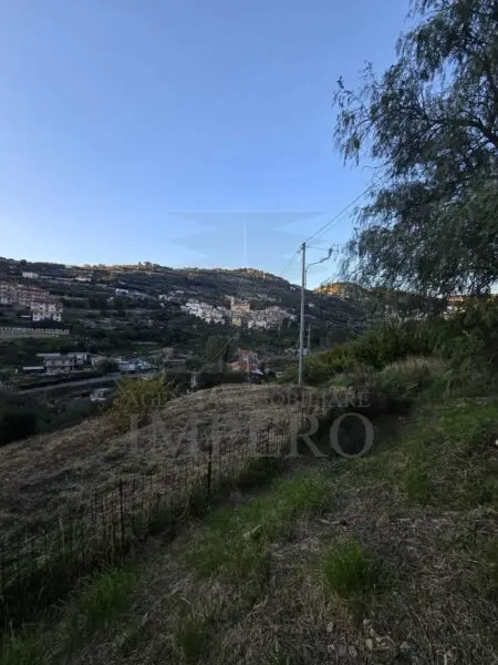 Villa Trifamiliare via Sapergo 16, Bordighera