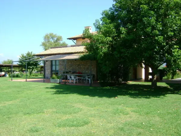 Villa via Margubbio 15, Ameglia