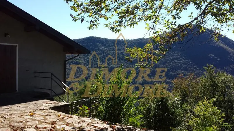 Immagine per Villa in vendita a Caprezzo via  Cerua snc