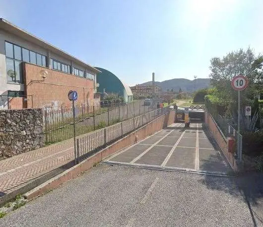 Garage via Luigi Neri, Sarzana