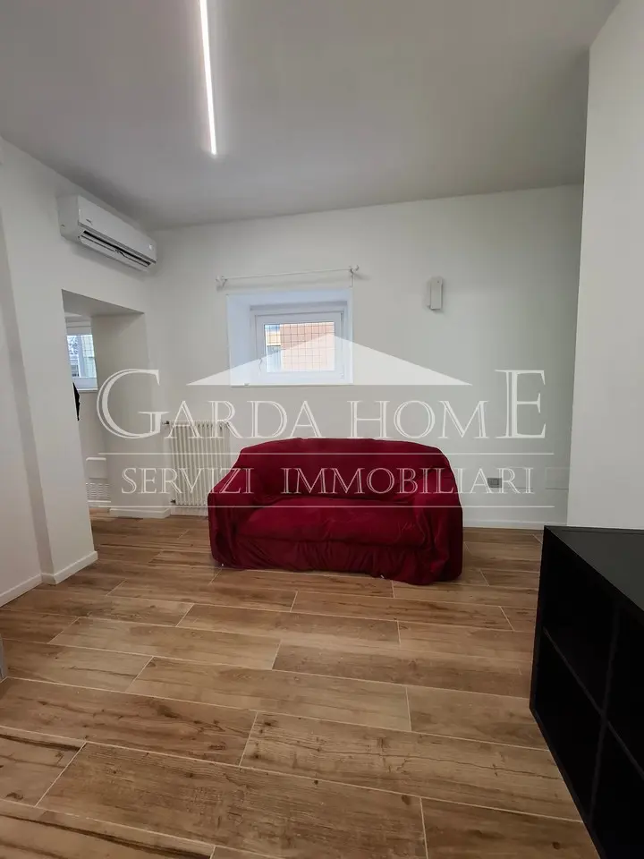 Immagine per Appartamento in affitto a Desenzano del Garda piazza Duomo