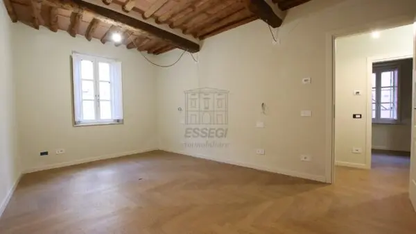Monolocale piazza San Giusto, Centro Storico, Lucca