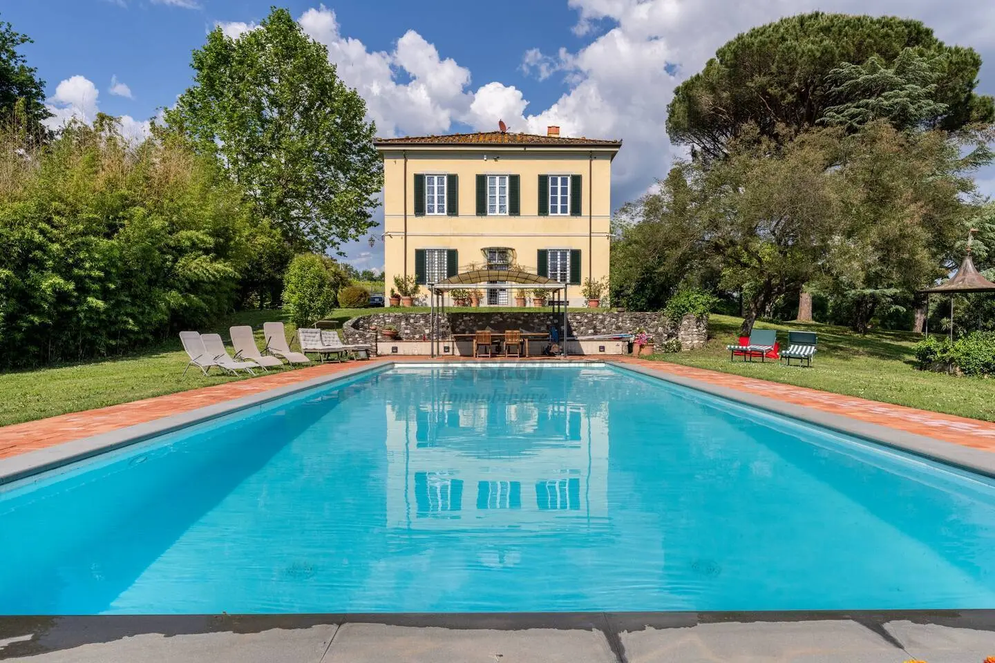 Immagine per Villa in vendita a Lucca via Delle Piagge 1535