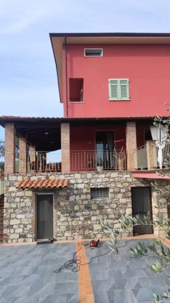 Villa Bifamiliare via Aldo Moro 5, Vezzano Ligure