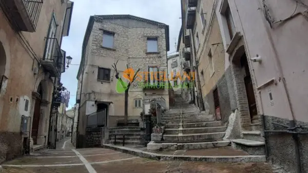 Appartamento via Centro Storico, Campobasso