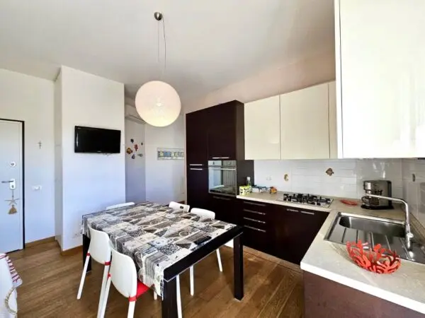 Appartamento via Spontini, Civitanova Marche