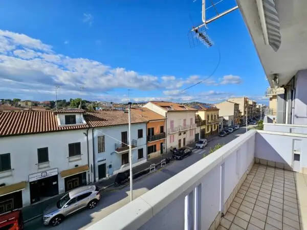 Appartamento via Spontini, Civitanova Marche