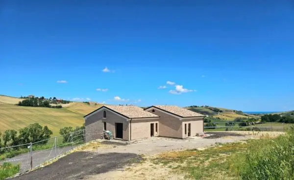 Villa via Contrada Salette, Fermo