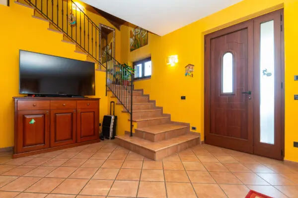 Villa via Enrico Fermi 3, Busano