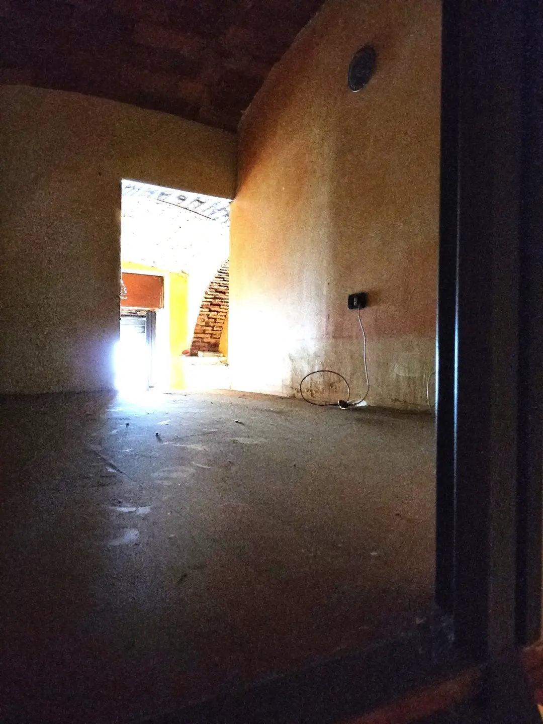 Immagine per Negozio in affitto a Roma via Dei Volsci 105