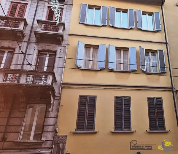 Trilocale strada Garibaldi 45, Parma