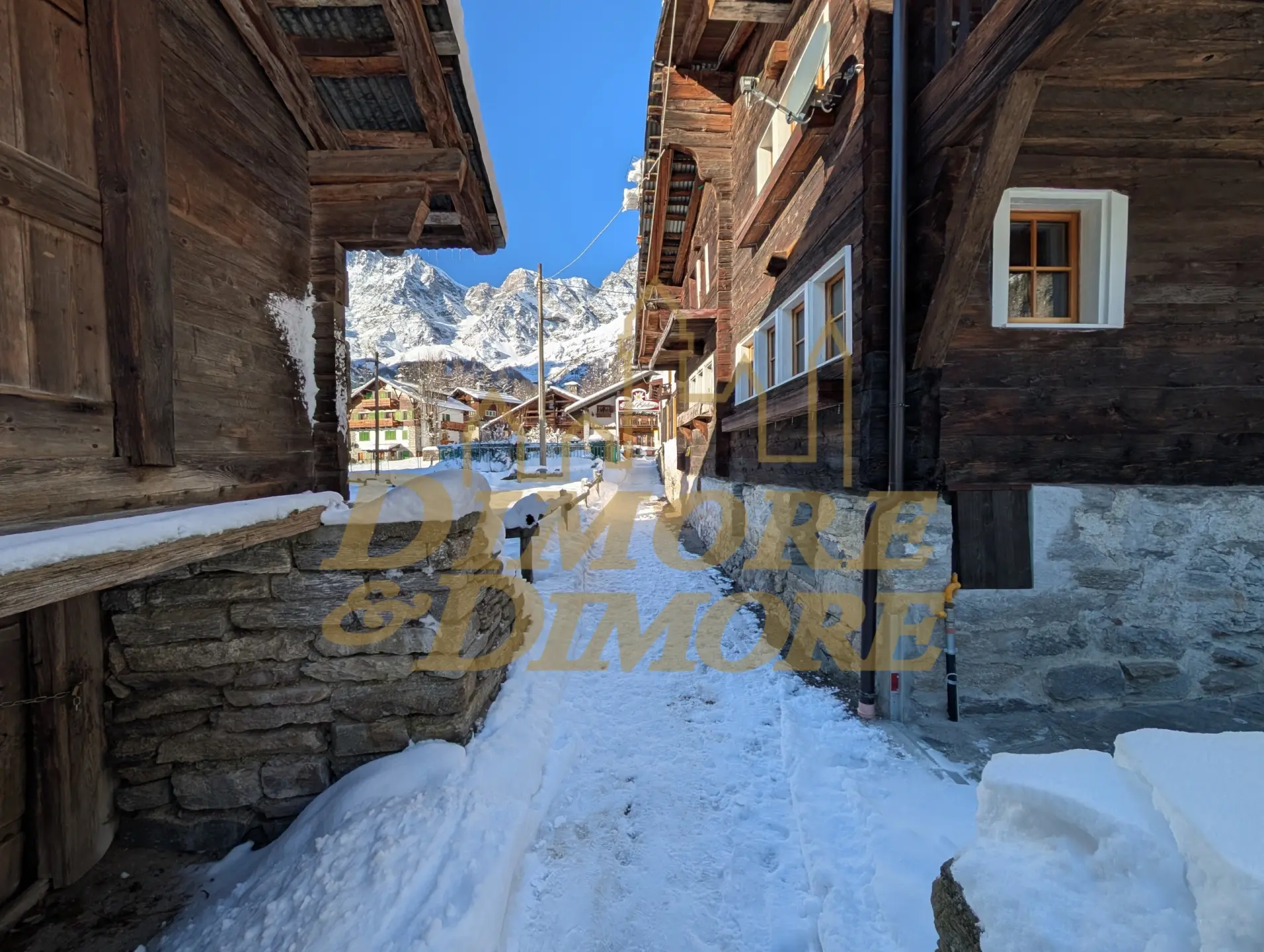 Immagine per Villa in vendita a Macugnaga via Monte Rosa