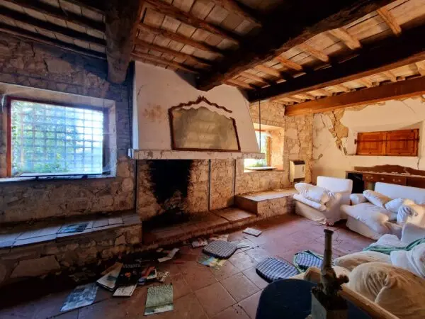 Casale strada Di Spiccalonto, Amelia