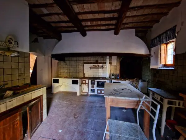 Casale strada Di Spiccalonto, Amelia