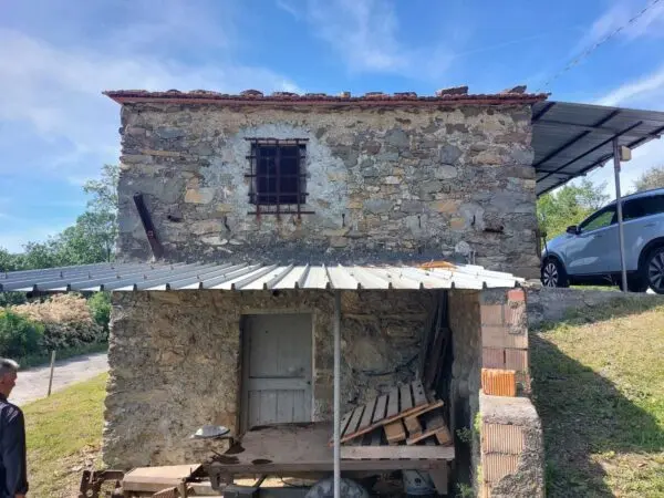 Villa via Prulla 20, Sarzana