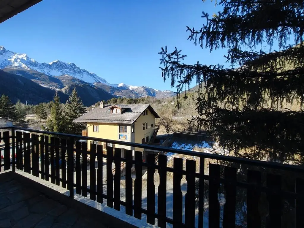 Immagine per Appartamento in vendita a Oulx VIA BARDONECCHIA 24