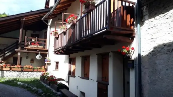 Appartamento strada Delle Lapidi, Cesana Torinese