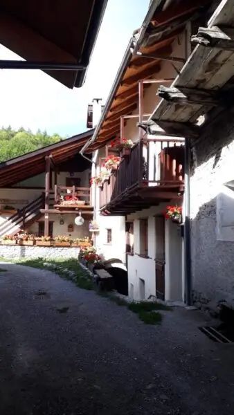 Appartamento strada Delle Lapidi, Cesana Torinese