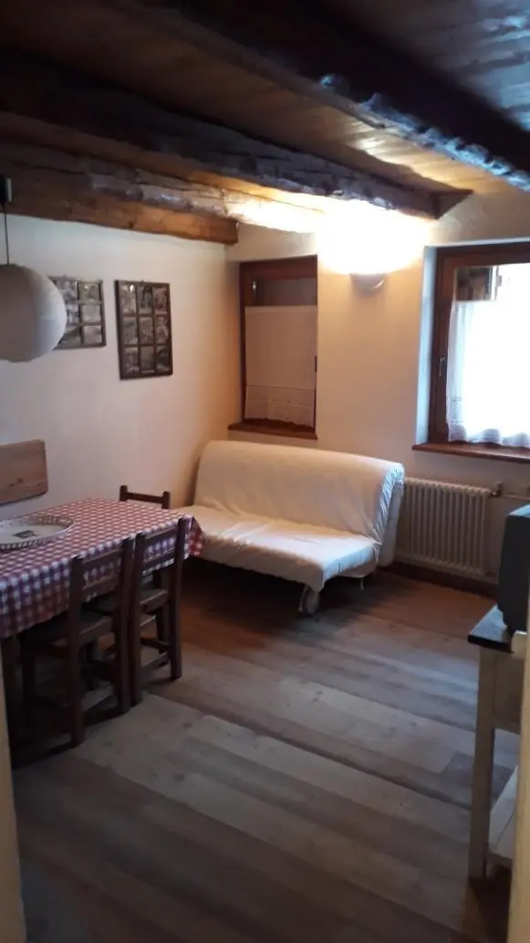 Immagine per Appartamento in affitto a Cesana Torinese Strada delle lapidi 88