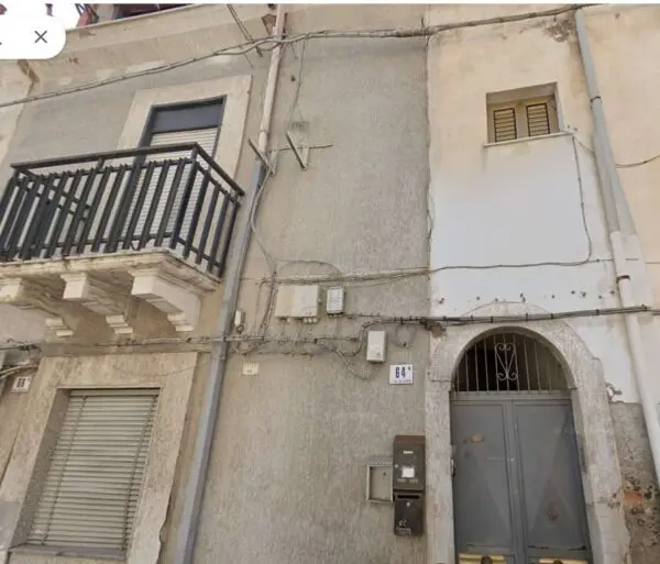 Appartamento via Iuvara 64-66, Catania