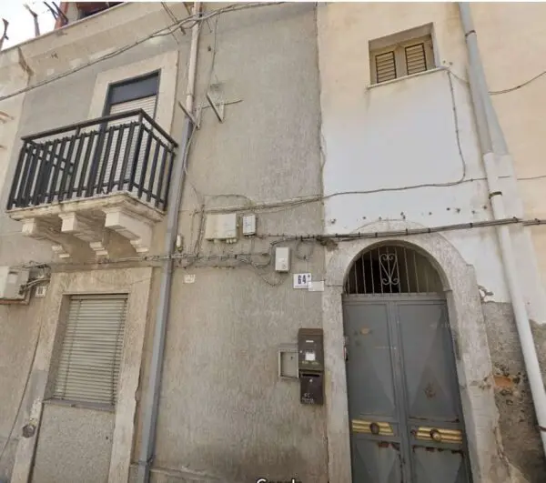 Appartamento via Iuvara N 64-66, Catania