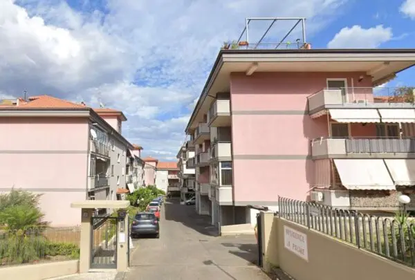 Appartamento via Calvario 30, Aci Catena
