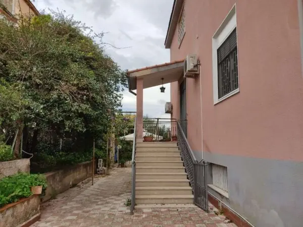 Porzione Di Casa via Santa Liberata, Monreale