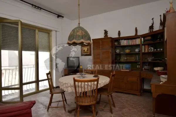 Villa Trifamiliare via Lucio Scarano 13, Brindisi