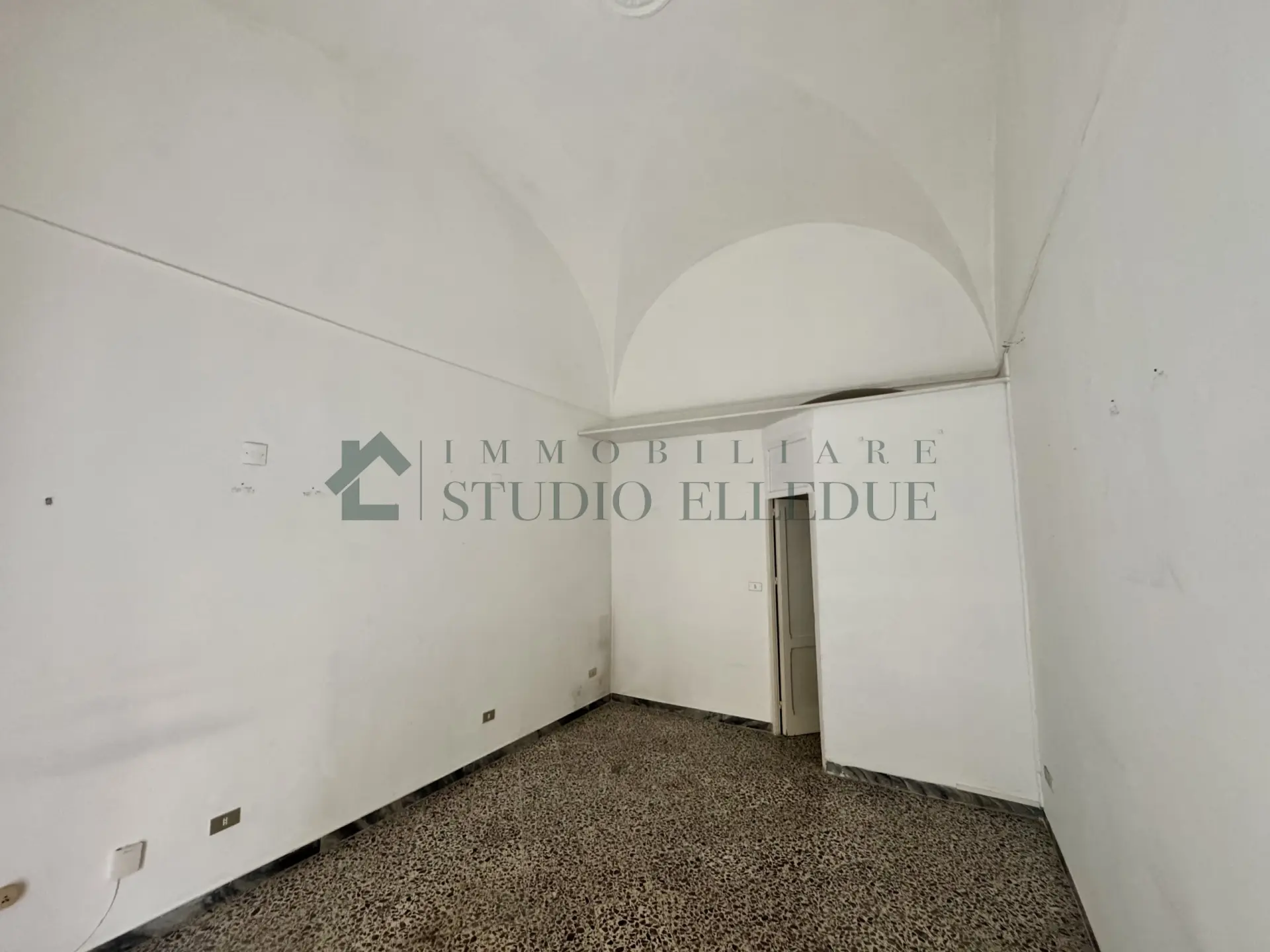 Immagine per Capannone in affitto a Bari via Principe Amedeo 233