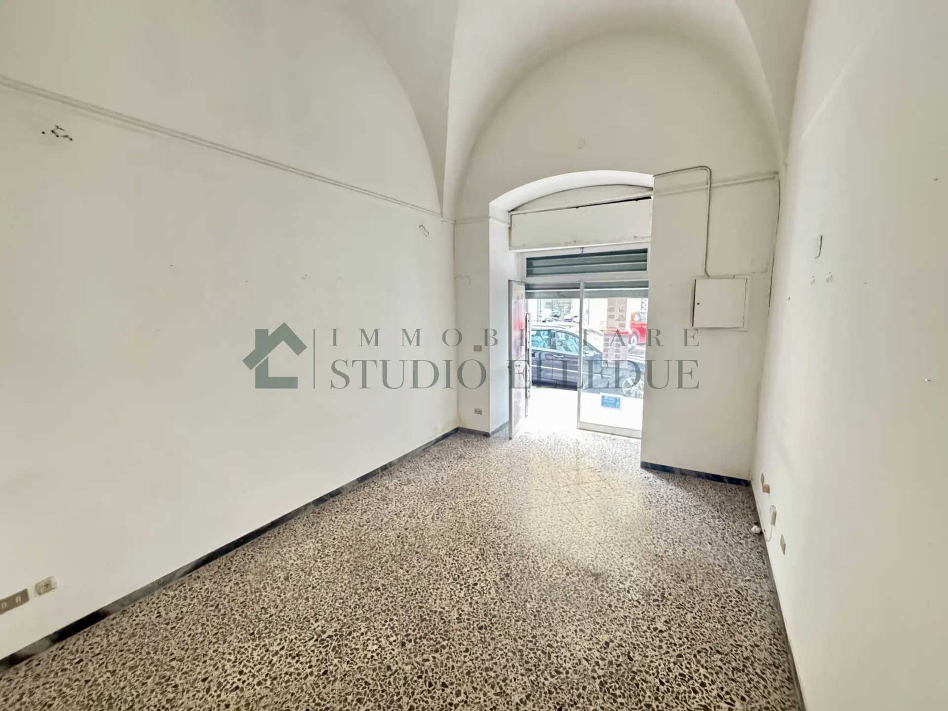 Immagine per Capannone in affitto a Bari via Principe Amedeo 233