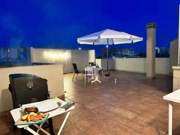 Attico 6, Bari
