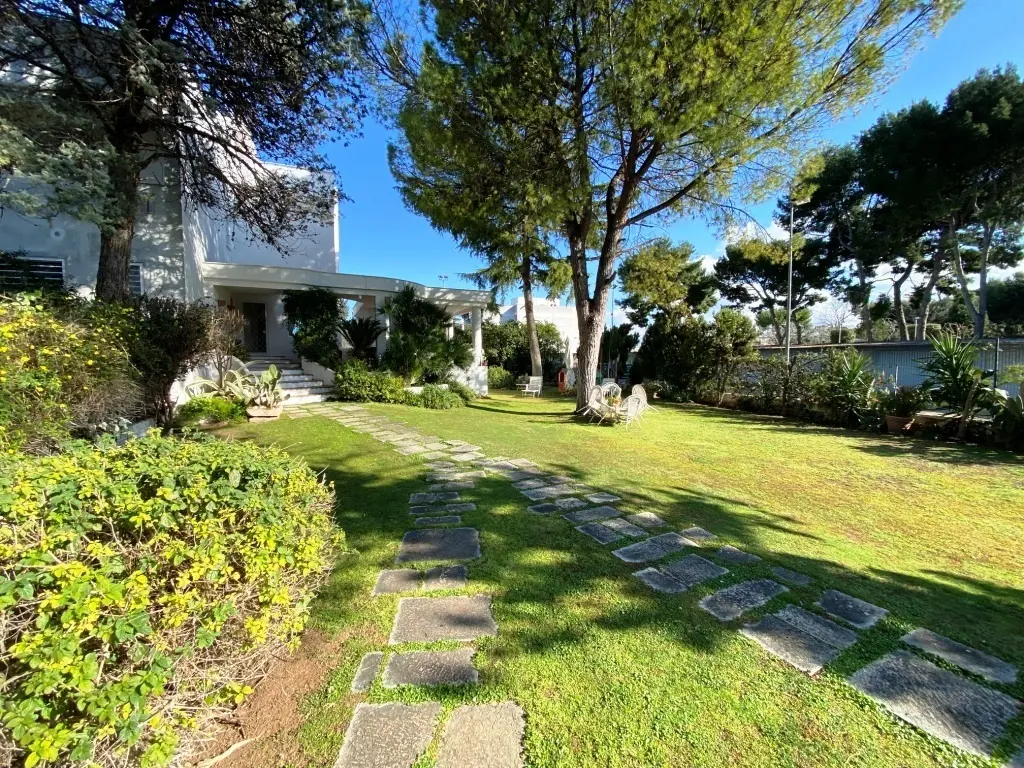 Immagine per Villa in vendita a Bari corso Alcide De Gasperi 376