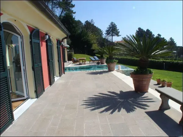Villa via Montalbano 156a, La Spezia