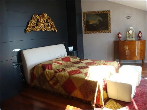 Villa via Montalbano 156a, La Spezia