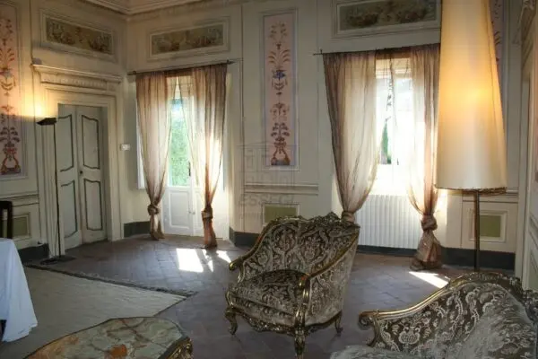 Casale via Di Matraia, Lucca